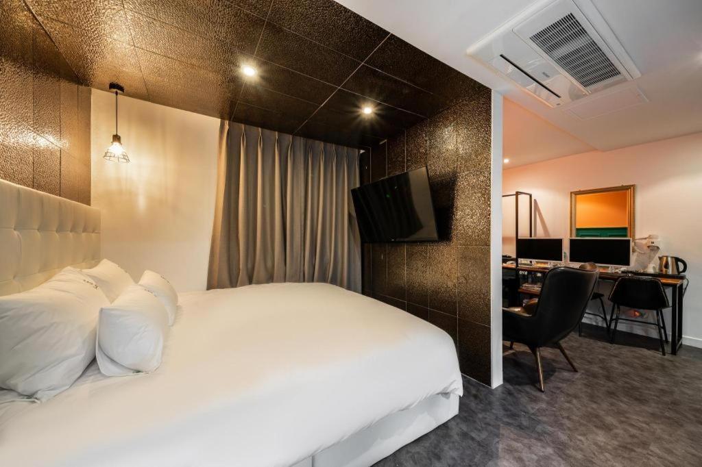 Gray Hotel Ciudad Metropolitana de Ciudad Metropolitana de Busan Exterior foto